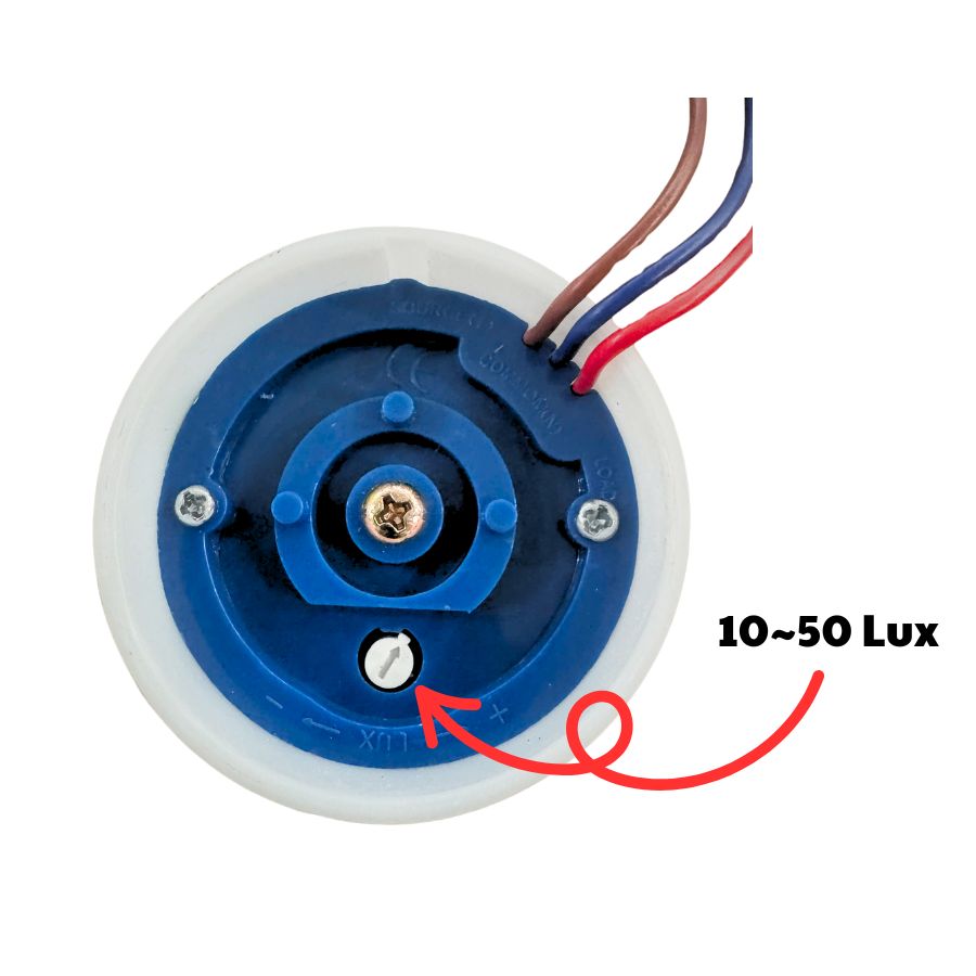 Đặt mua công tắc cảm ứng ánh sáng LS10A Ở Đâu: Công Ty CP SX TM DV Thế Bảo là đơn vị hữu nhãn hiệu Kawasan và Kawaled, phát triển tại Việt Nam từ 2007. Hiện có các chi nhánh phân phối và đại lý bán hàng trên toàn quốc. Khách hàng có thể tìm mua sản phẩm tại các đại lý thuộc HỆ THỐNG PHÂN PHỐI TOÀN QUỐC tại các tỉnh thành hoặc có thể dặt hàng trên website www.kawasan.vn . Đặt mua ngay tại: Công tắc cảm ứng ánh sáng LS10A.