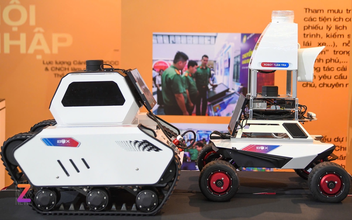 trien lam 2/9, trien lam thanh tuu, trien lam Quoc khanh, robot VinMotion la gi anh 15